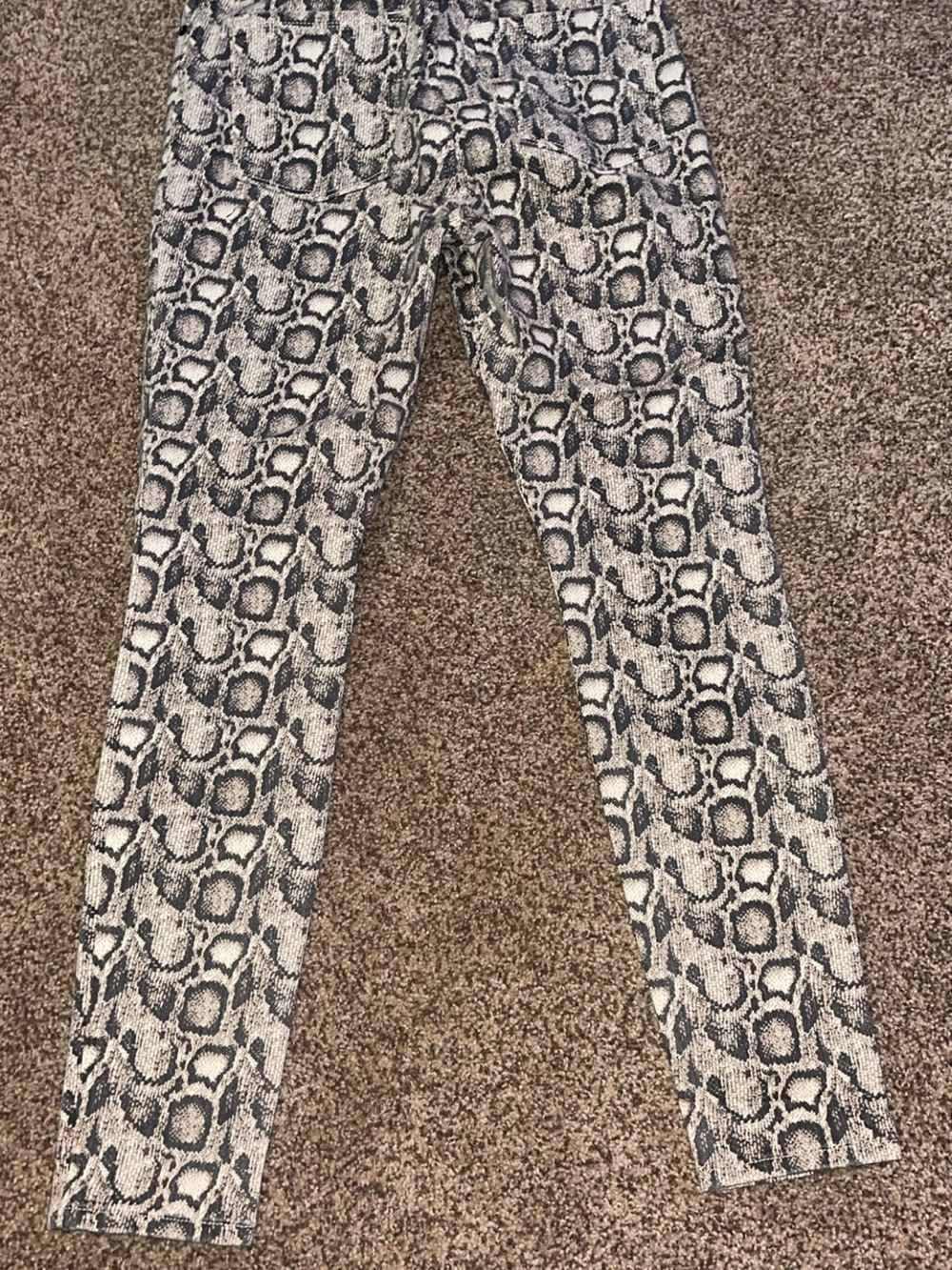 Good American Good Legs Snake Print Skinny Jeans Size 8 / 29 - Picture 2 of 4